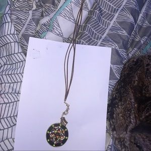 a gorgeous necklace